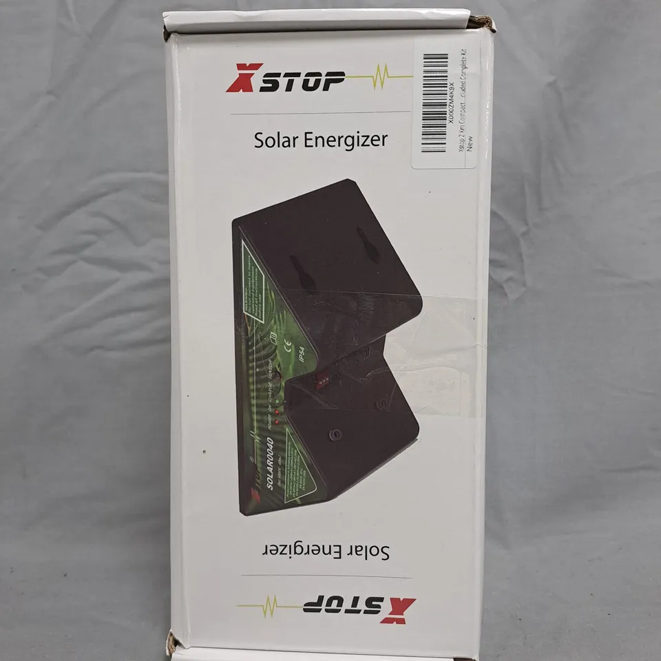 XSTOP SOLAR ENERGIZER ELECTRIC FENCE – 40MJ, 2KM – BOXED