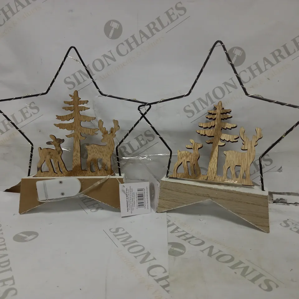 LOT OF 2 LIGHT UP WOODEN STAR SCENE DEC RRP £26