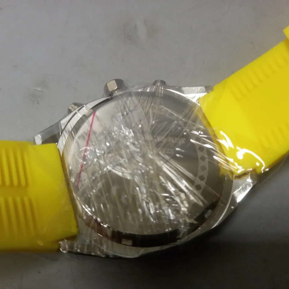 MENS LOUIS LACOMBE CHRONGRAPH WATCH – 3 SUB DIALS – GOLD COLOUR CASE – YELLOW RUBBER STRAP