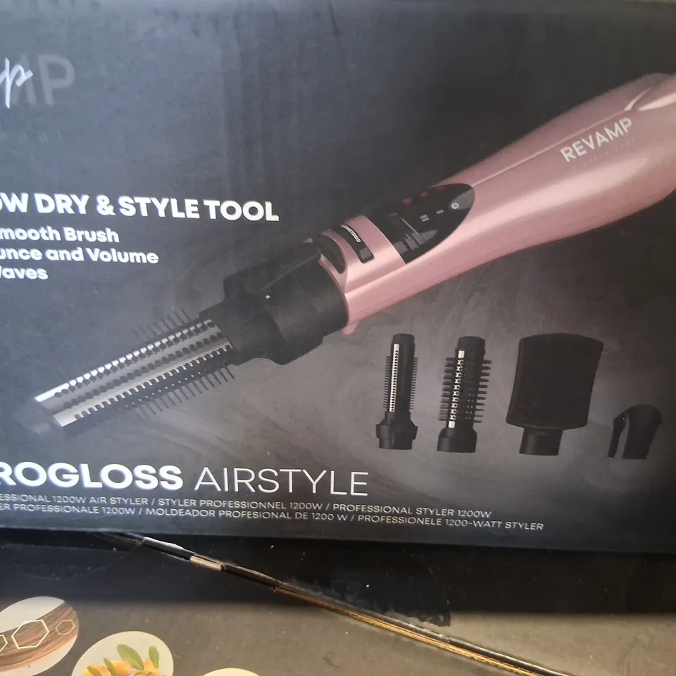 BOXED REVAMP PROFESSIONAL 2 IN 1 BLOW DRY AND STYLE TOOL PROGLOSS AIRSTYLE