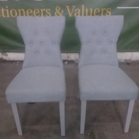 SET OF 2 NEW KENSINGTON LIGHT GREY FABRIC BUTTON BACK DINING CHAIRS (GREY LEG)