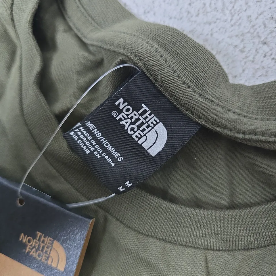 THE NORTH FACE EDGE OF THE LIGHT S/S TEE IN TAUPE GREEN - MEDIUM