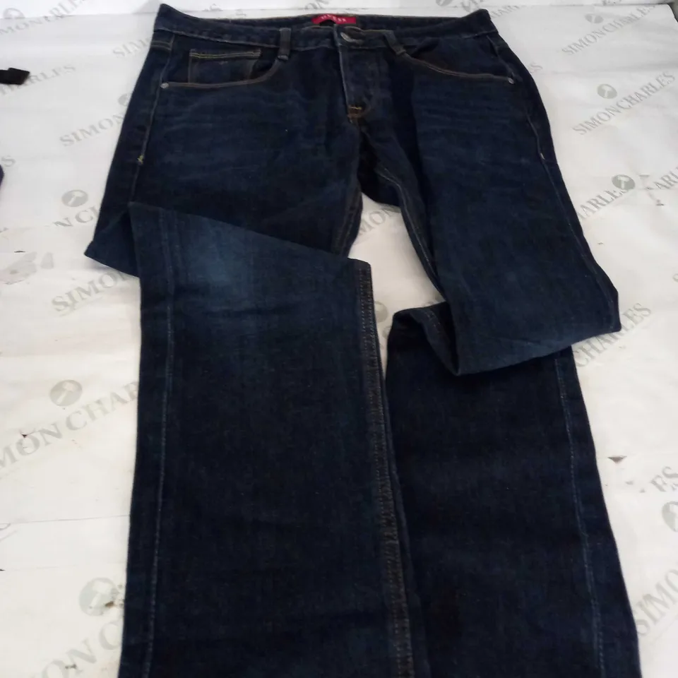GUESS LOS ANGELES DENIM JEANS SIZE 30