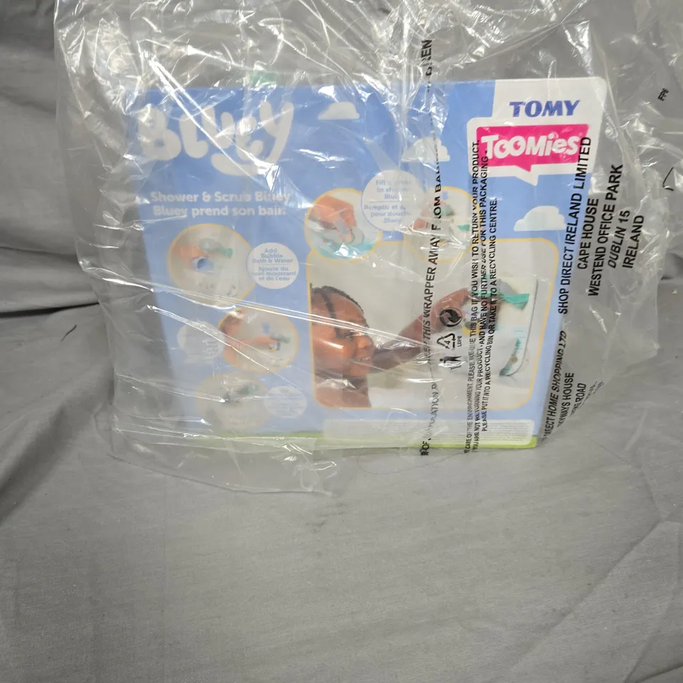 Tomy Toomies Shower & Scrub Bluey Bath Toy – One Size 