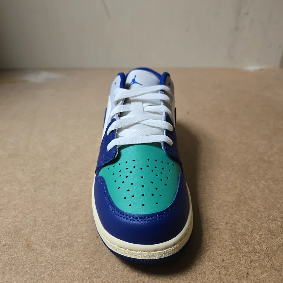 NIKE JORDAN YOUTH SNEAKERS – WHITE WITH BLUE AND TEAL ACCENTS, YOUTH 5.5