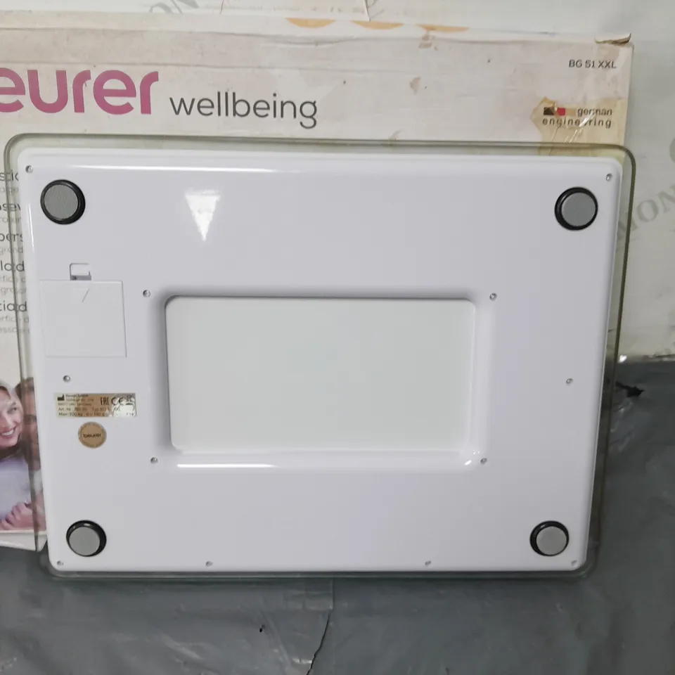 BEURER DIAGNOSTIC BATHROOM SCALES