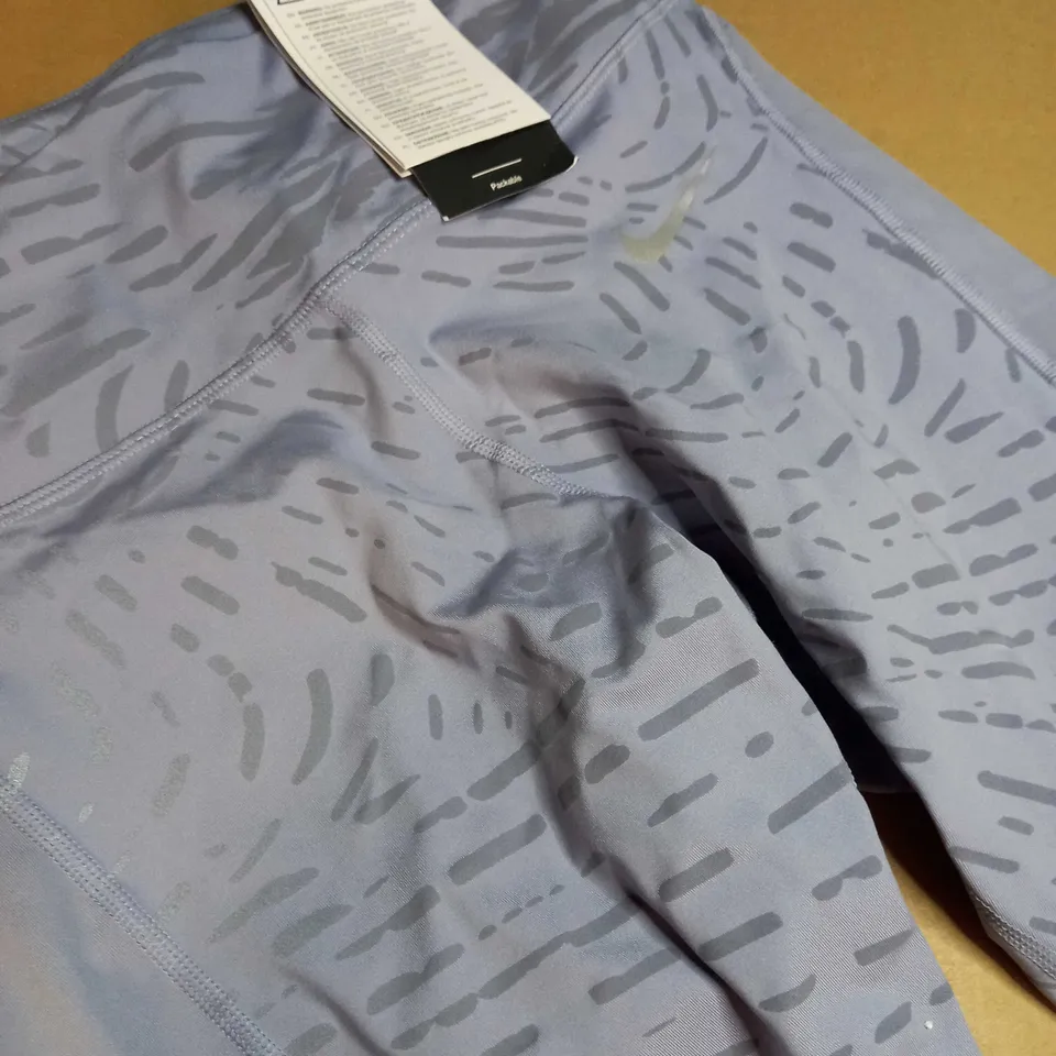 NIKE FAST LILAC/LOGO FITNESS LEGGINGS - MEDIUM