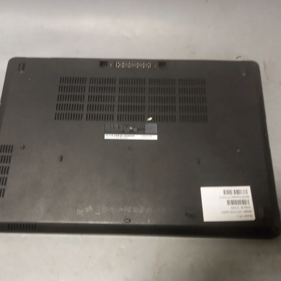 DELL LATITUDE E5570 LAPTOP