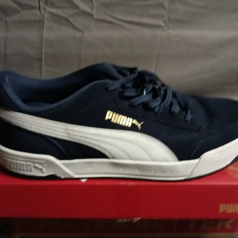 BOXED PAIR OF PUMA NAVY TRAINERS –  UK SIZE 11