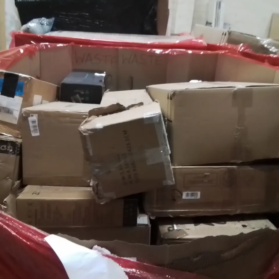 PALLET OF ASSORTED HOUSEHOLD GOODS AND PRODUCTS TO INCLUDE;STEAM CLEANER,PLAY KITCHEN SET