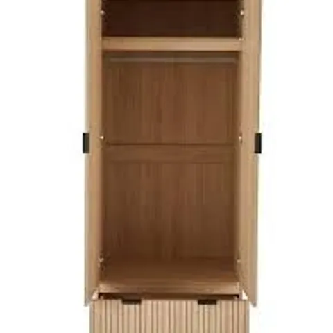 BOXED HARLOW 2 DOOR 1 DRAWER WARDROBE - OAK COLOUR (2 BOXES)
