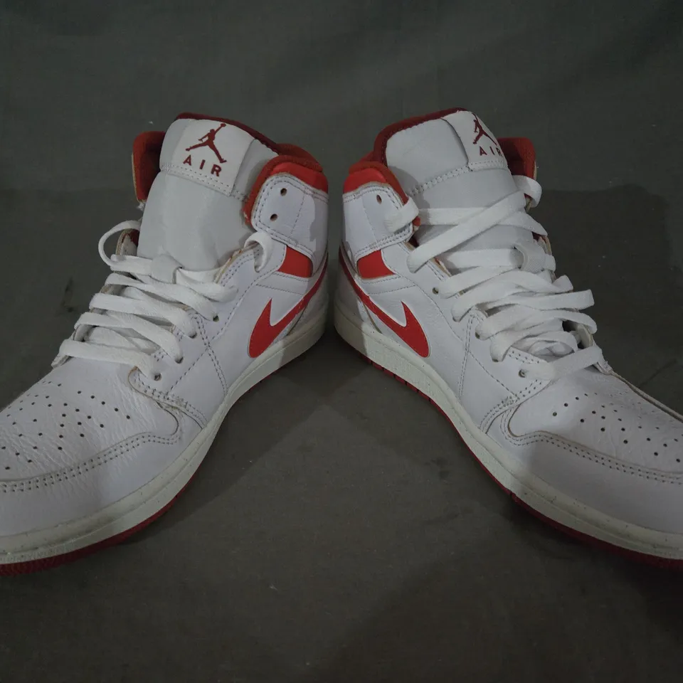 PAIR OF NIKE AIR JORDAN SHOES IN WHITE/RED UK SIZE 7.5