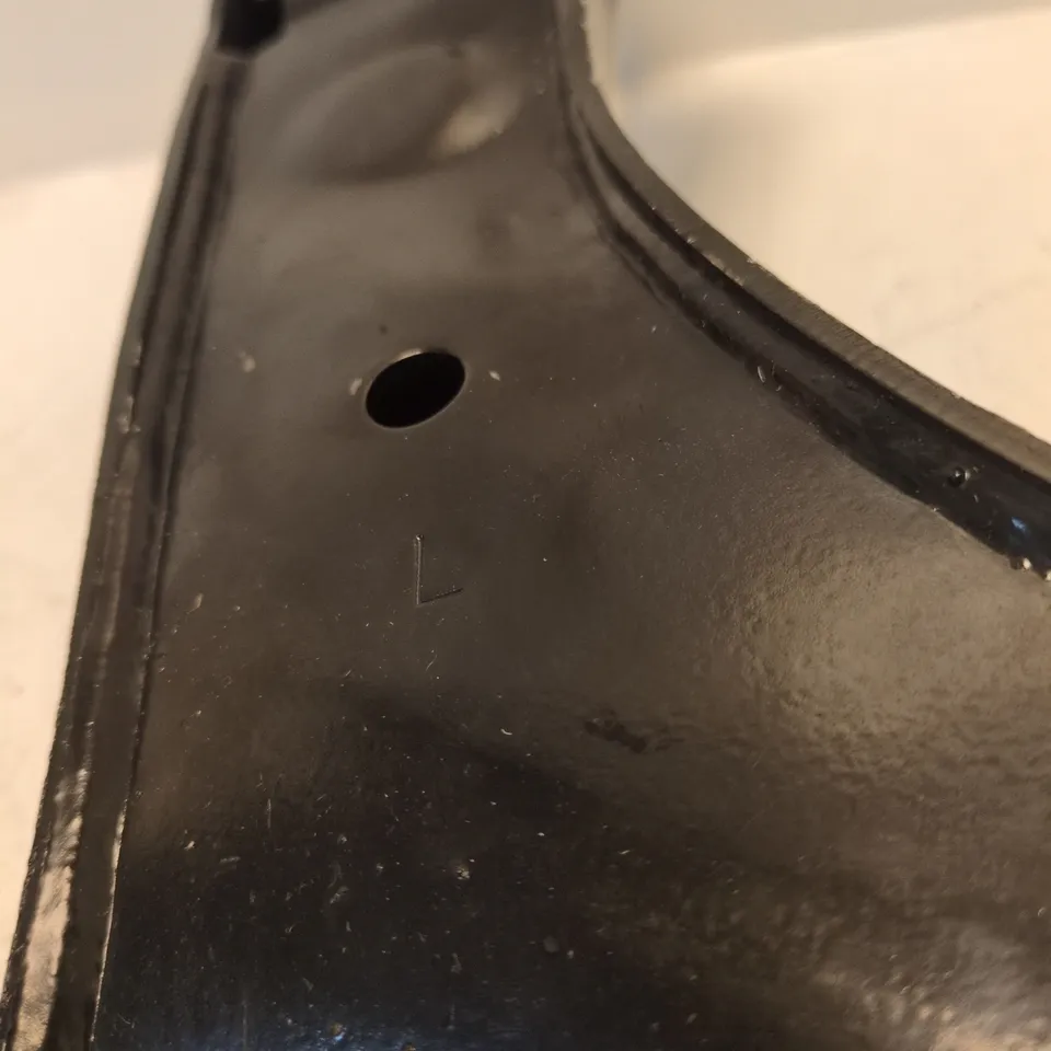 VEHICLE SUSPENSION CONTROL ARM WITH BALL JOINT (USED) - LEFT