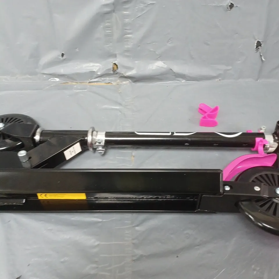 BOXED EVO INLINE SCOOTER 
