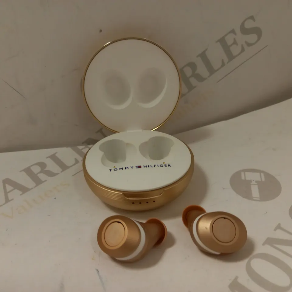 TOMMY HILFIGER WIRELESS EARBUDS METAL CASE RRP £90
