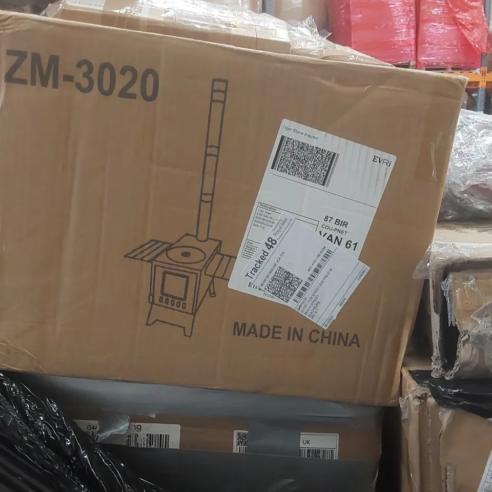 PALLET CONTAINING A LARGE QUANTITY OF ASSORTED ITEMS INCLUDING: CAMPING STOVE, HAMMOCK CHAIR STAND, RUBBISH BIN ECT