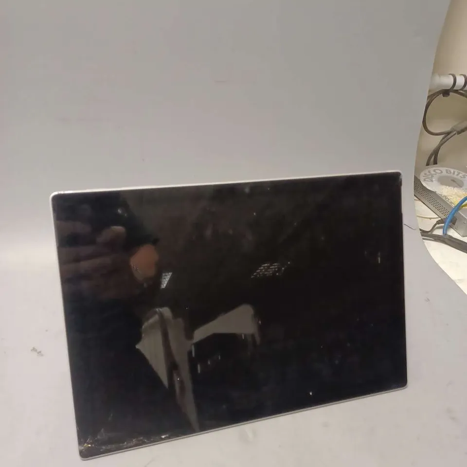 MICROSOFT SURFACE PRO 