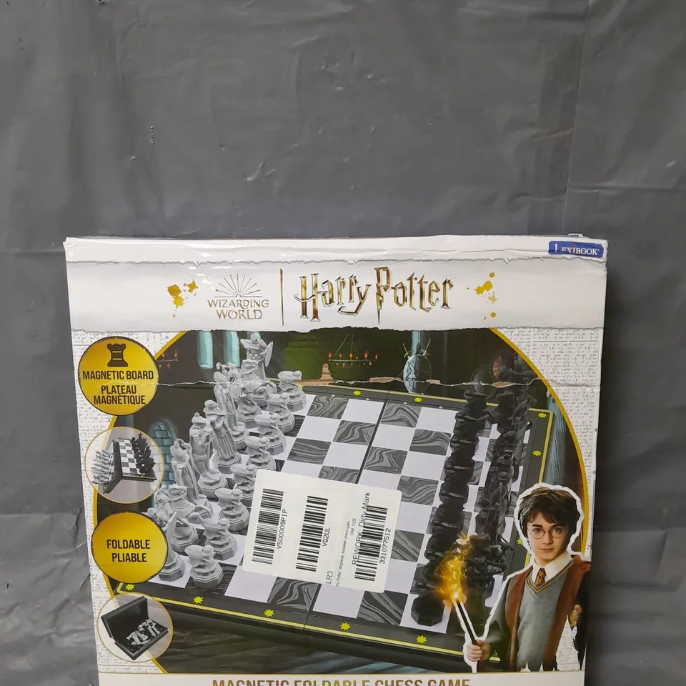 BOXED HARRY POTTER MAGNETIC FOLDABLE CHESS GAME RRP £49.99