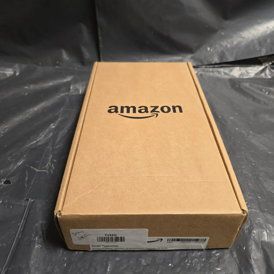 AMAZON KINDLE PAPERWHITE E-READER – BLACK, BOXED