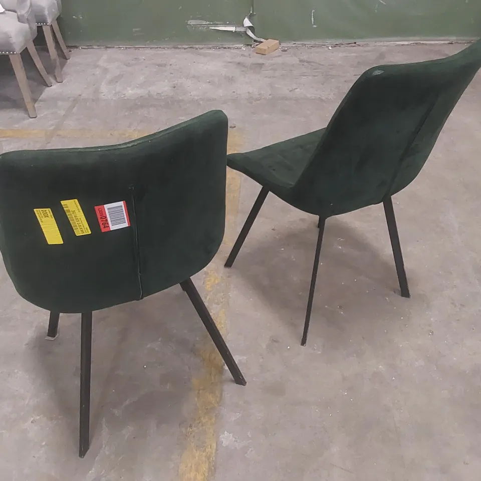 SET OF 2 CORALIE VELVET UPHOLSTERED DINING CHAIRS - FOREST GREEN 