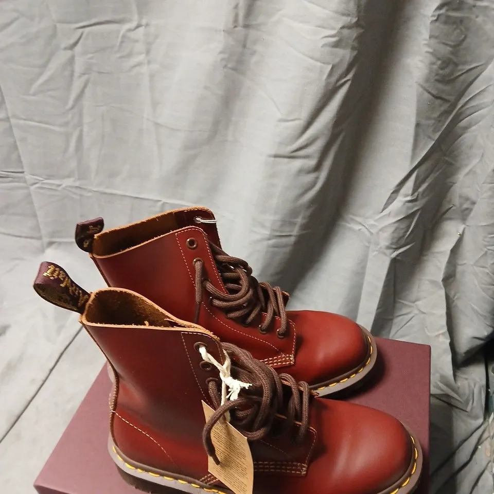 DR. MARTENS VINTAGE 1460 BOOTS – OXBLOOD LEATHER, UK 5 (EU 38)