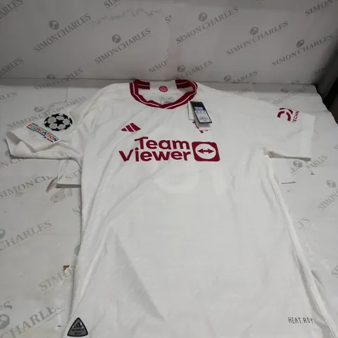 MANCHESTER UNITED THIRD SHIRT SIZE 2XL