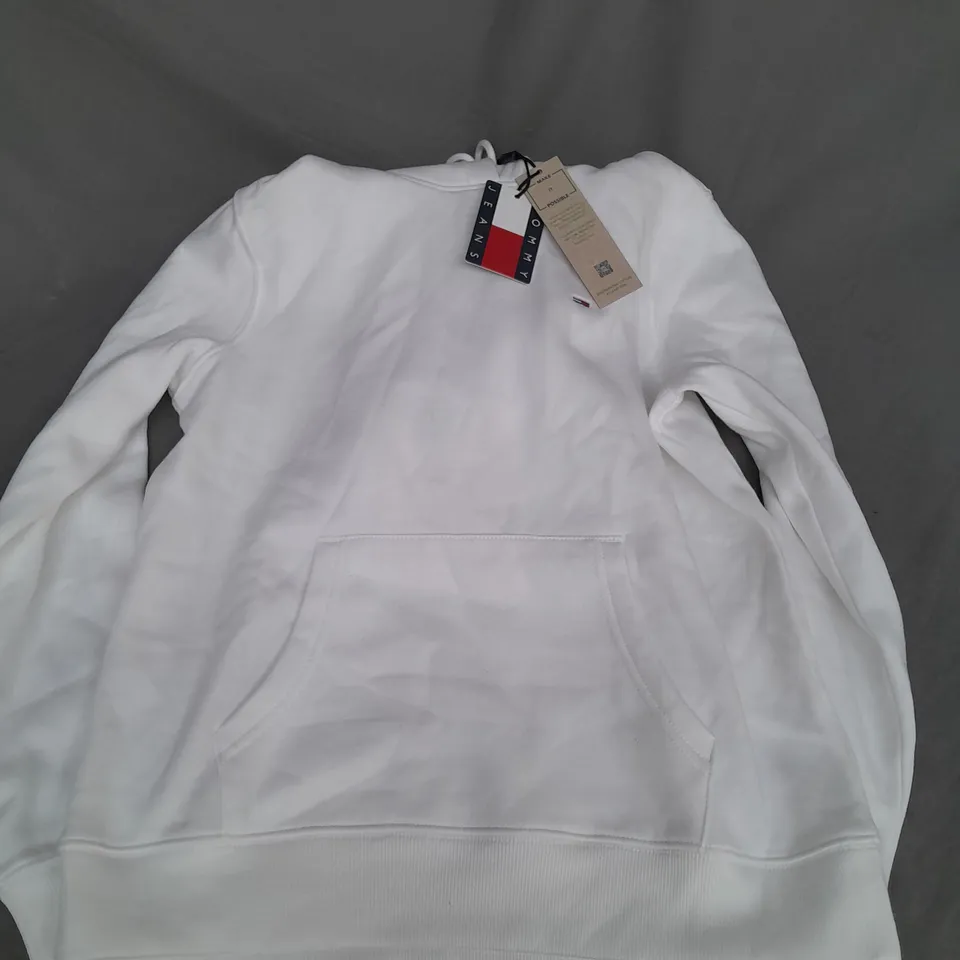 TOMMY JEANS REGULAR FLAG HOODY IN WHITE SIZE S