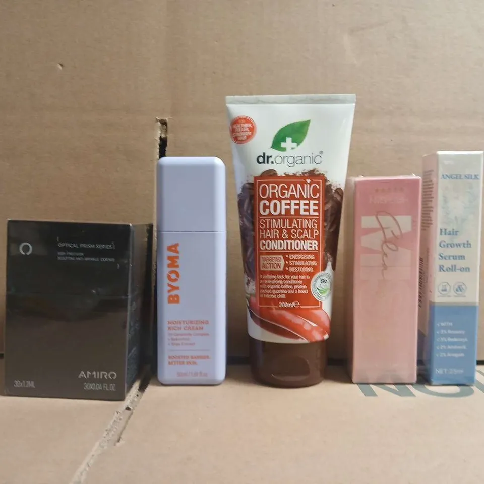 APPROXIMATELY 10 ASSORTED COSMETIC ITEMS TO INCLUDE BYOMA, ANGEL SILK, ETC - COLLECTION ONLY