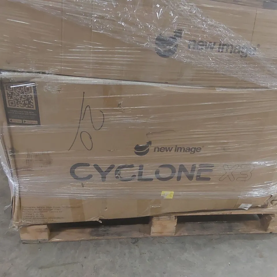 PALLET CONTAINING A LARGE QUANTITY OF ASSORTED ITEMS INCLUDING: TRAMPOLINE PARTS, NEW IMAGE CYCLONE X3 EXERCISE BIKE, WONDER CORE EXERCISE MACHINE ECT