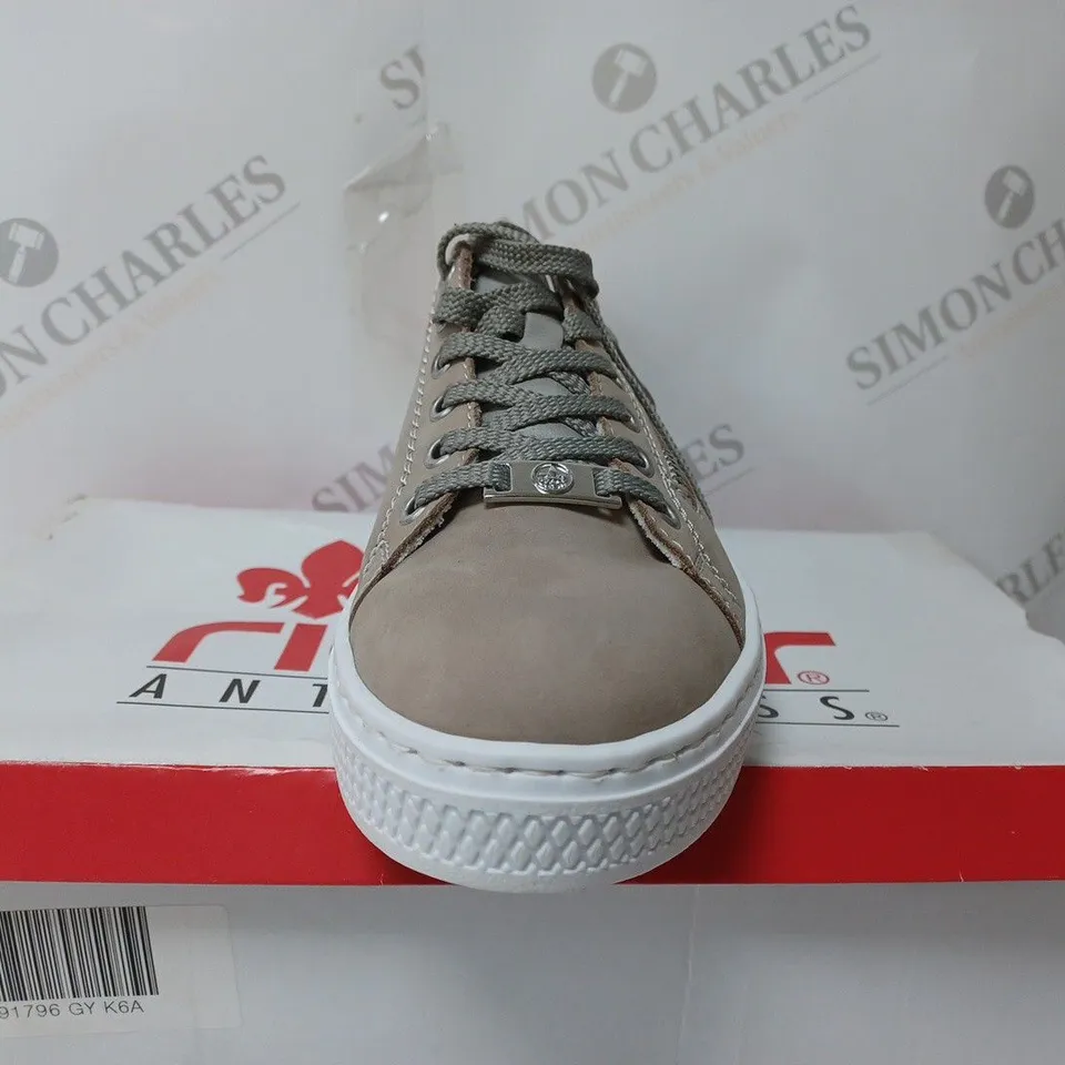 BOXED PAIR OF RIEKER SIDE ZIP TRAINER GREY SIZE 6.5