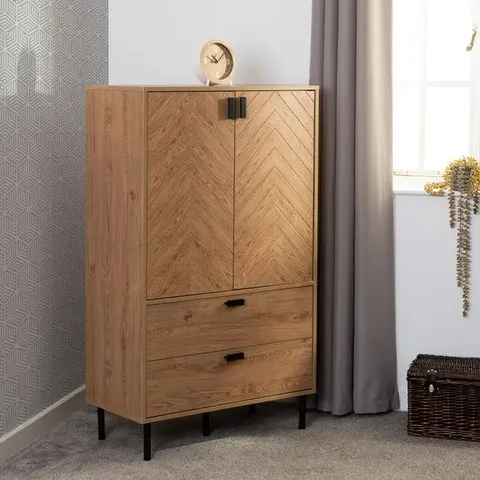 BOXED LEON 2 DOOR 2 DRAWER CABINET - MEDIUM OAK EFFECT (2 BOXES)