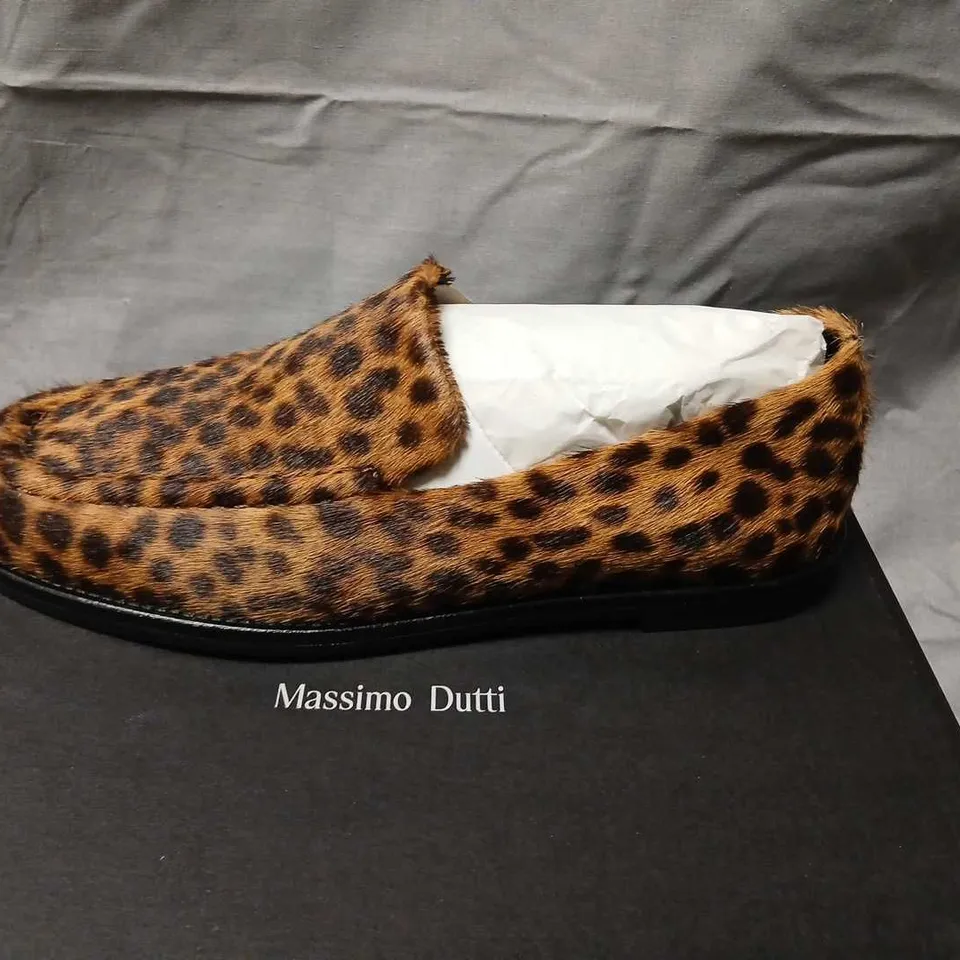 MASSIMO DUTTI LEOPARD PRINT MOCCASIN LOAFERS – MEN'S, UK SIZE 4
