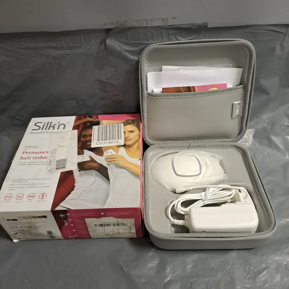 BOXED SILK'N INFINITY PERMANENT HAIR REDUCTION DEVICE IN WHITE