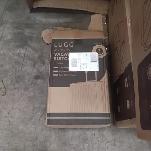 BOXED LUGG TRAVEL SUITCASE