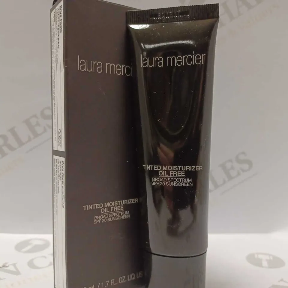 LOT OF 4 X 50ML LAURA MERCIER TINTED MOISTURIZER - #TAN 