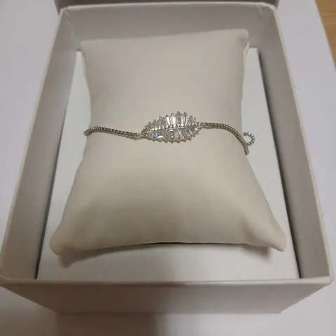 DIAMONIQUE 0.8CT TW LEAF BRACELET