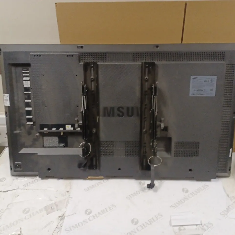SAMSUNG COLOR DISPLAY UNIT DM40D