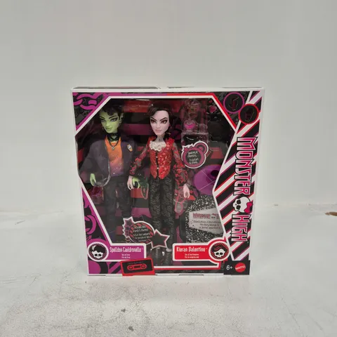 BOXED MONSTER HIGH KIERAN VALENTINE AND SPELLDON CAULDRONELLO DOLLS 2-PACK