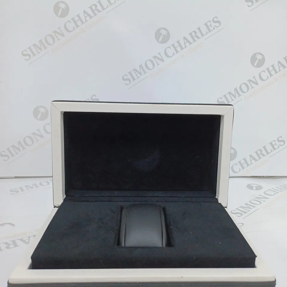 CONSTANTIN WEISZ WATCH CASE