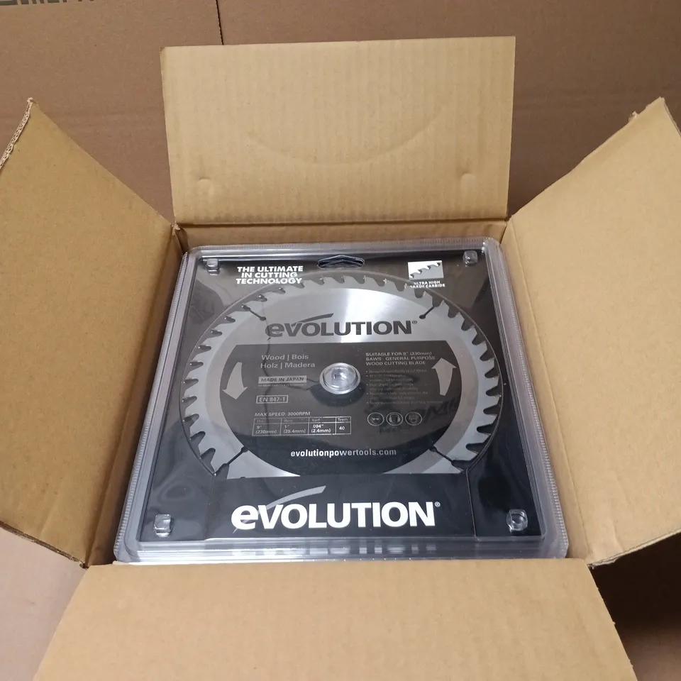 BOX OF APPROXIMATELY 24 X EVOLUTION POWER TOOLS GENERAL PURPOSE WOOD CUTTING BLADE, 9 INCH (230MM) ULTRA HIGH GRADE CARBIDE