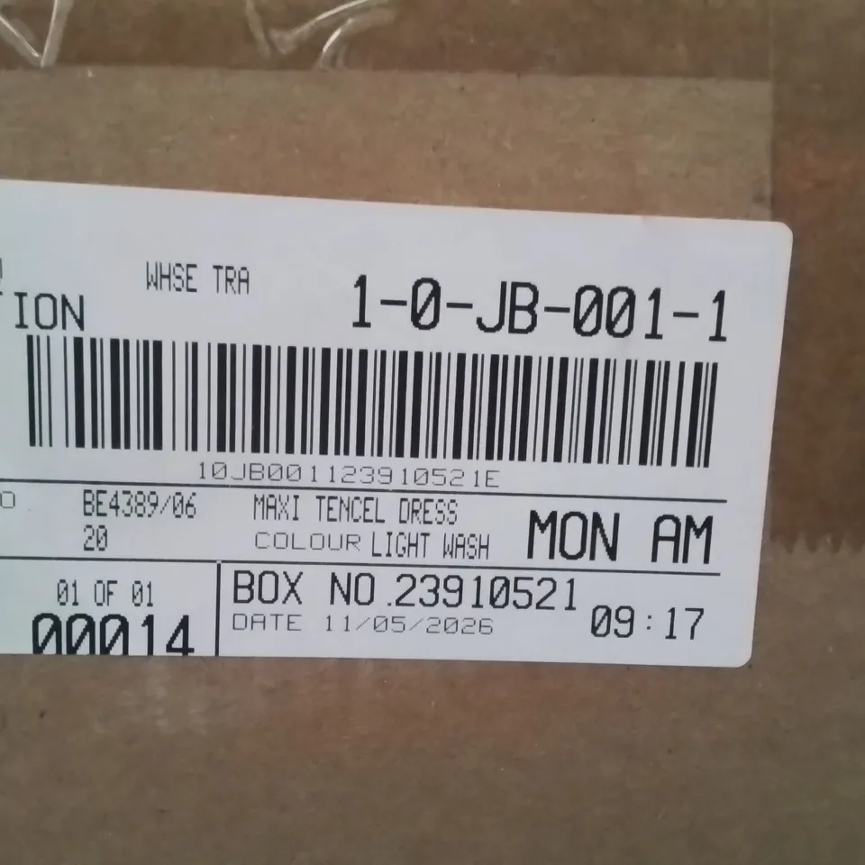 BOXED BRAND NEW APPROXIMATELY 14 SIMPLY BE LIGHT WASH MAXI TENCEL DRESS SIZE 20