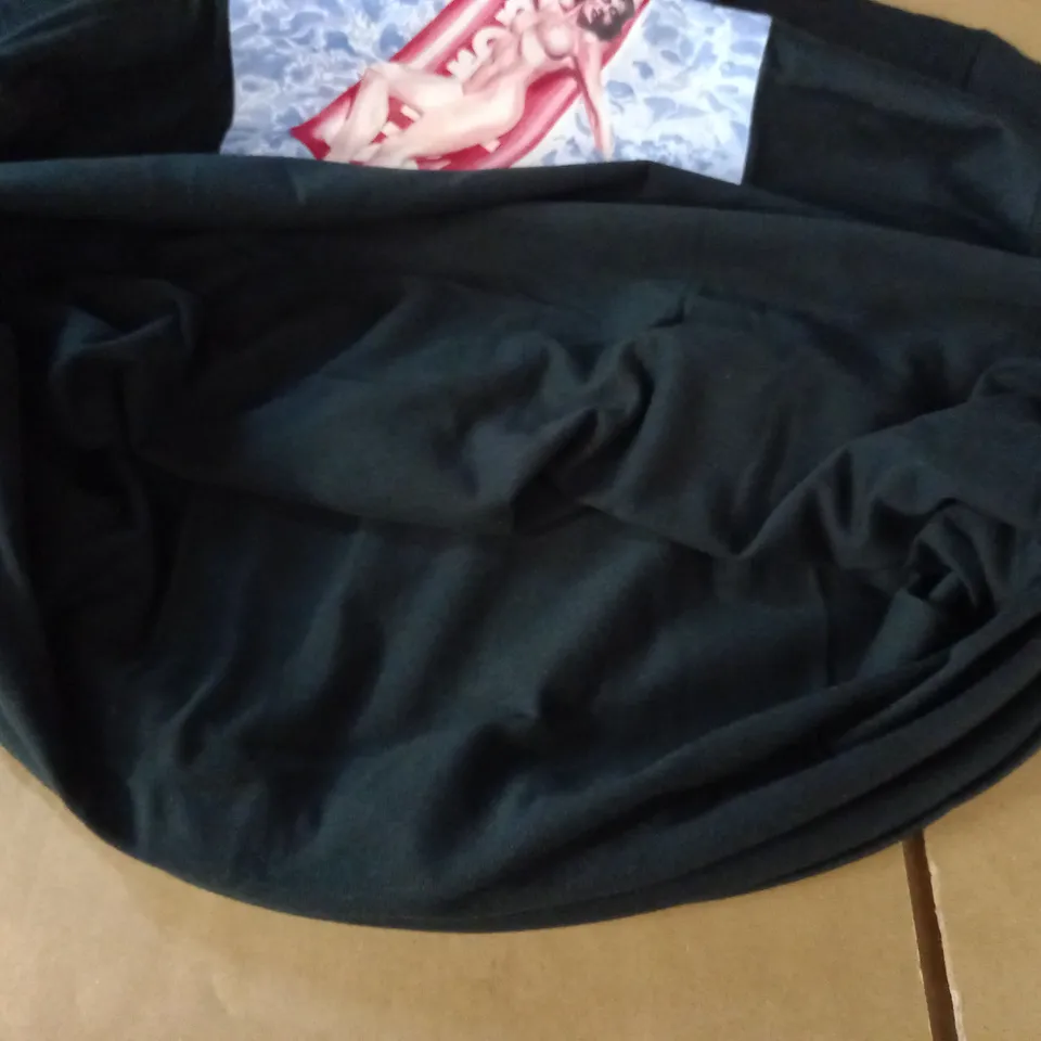 SUPREME BLACK T-SHIRT - L