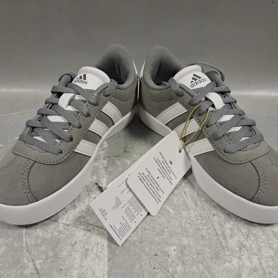 BOXED PAIR OF ADIDAS VL COURT 3.0 KID'S SHOES IN GREY/WHITE UK SIZE 11