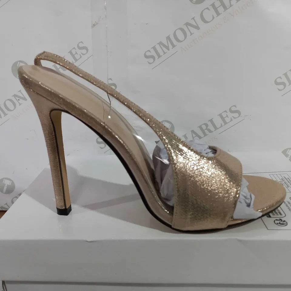 BOXED PAIR OF DESIGNER OPEN TOE STILETTO GLITTER EFFECT HEELS - EU 40
