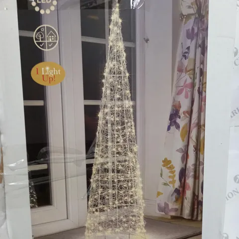 BOXED LOW VOLTAGE 300 LED TREE CONE
