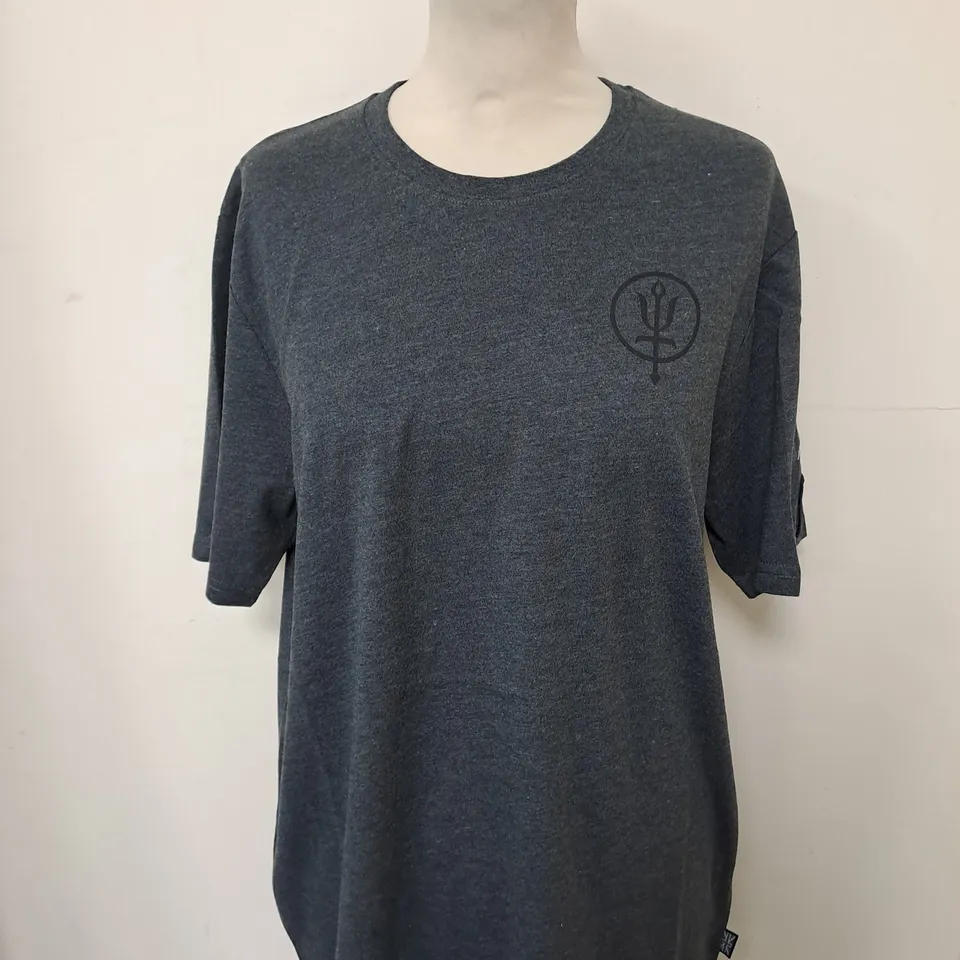 THRUDARK VADER T-SHIRT SIZE MEDIUM  