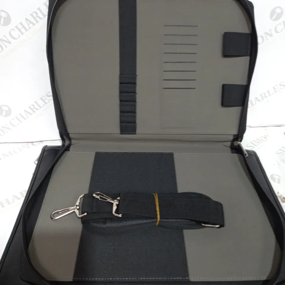 BROONEL BLACK LEATHER LAPTOP MESSENGER CASE