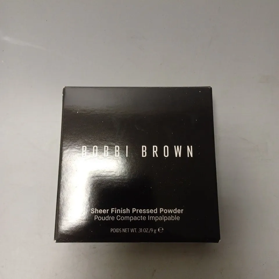 BOBBI BROWN SHEER FINISH PRESSED POWDER - # WARM NATURAL 9G WOMENS MAKE UP