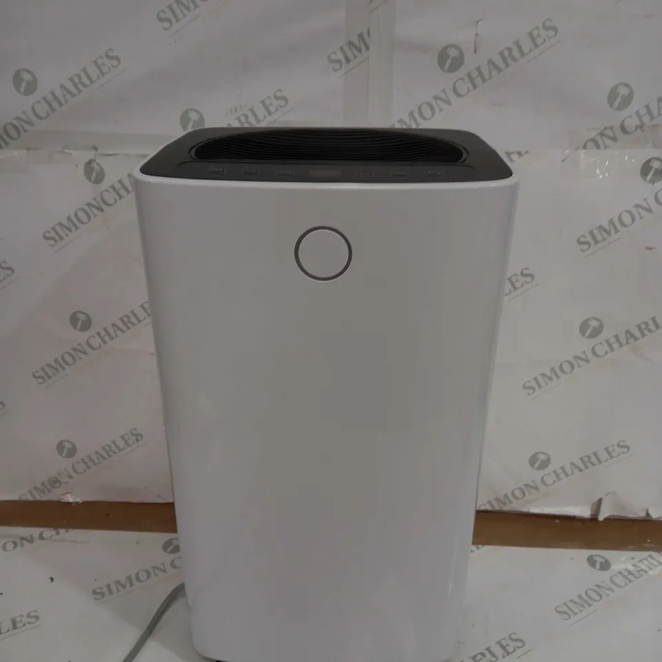 BOXED 12L DEHUMIDIFIER WITH 2L WATER TANK AND TIMER OL12-BD023B