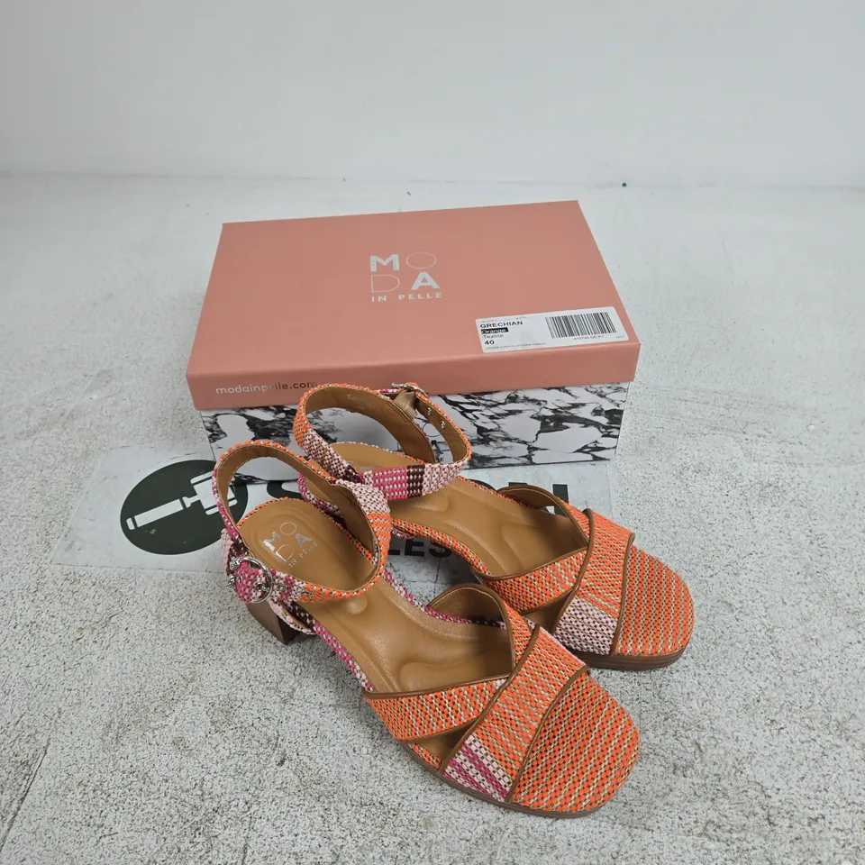 MODA IN PELLE WOMEN'S CROSS-OVER PLATFORM SANDALS – ORANGE TEXTILE, UK7 (EU40)